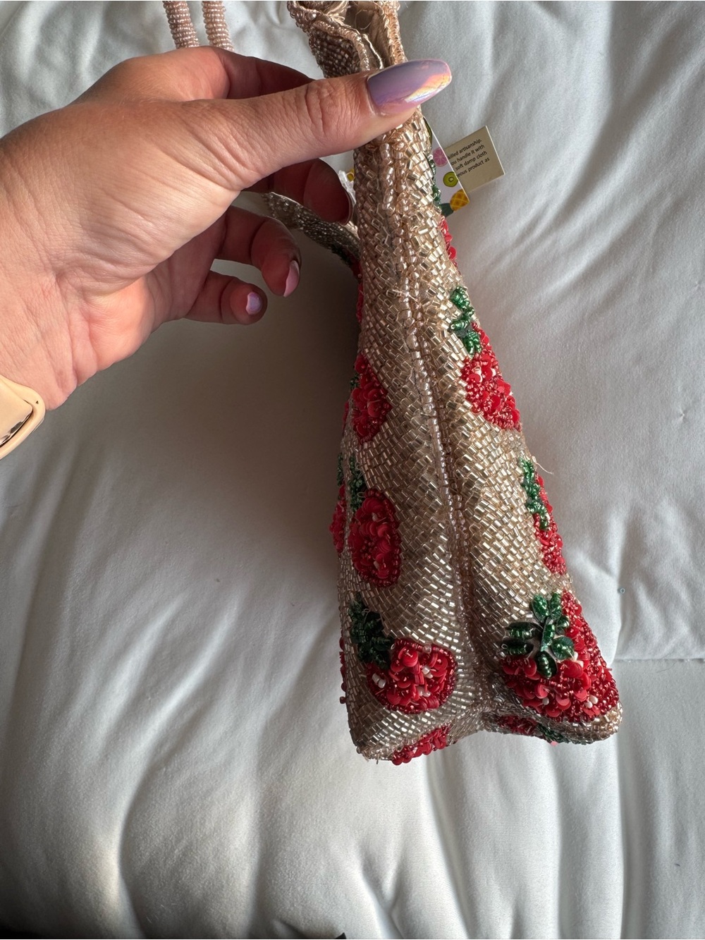 Strawberry Beaded Bucket Bag Handmade in India New With Tags - Picture 5 of 15
